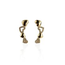 Brinco ear cuff 4 corações banhado a ouro 18k