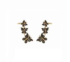 Brinco Ear Cuff Borboletas com Cravação Negra Banhado a Ouro - 3 cm x 1,1 cm