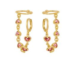 Brinco Ear Cuff Corações Rosas Banhado em Ouro 18K