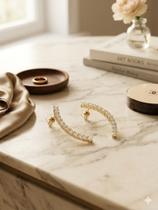 Brinco Ear Cuff Cravejado Zircônia Brinco Ear Cuff Cravejado Zircônia
