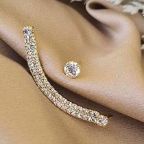 Brinco Ear Cuff Linha Dupla Cravejada e Ponto de Luz Cristal