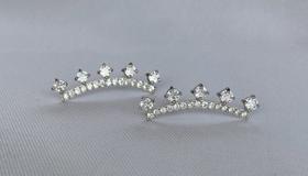 Brinco ear cuff pedras zirconias