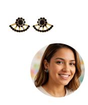 Brinco Ear Cuff Strass Preto Folheado Ouro 18k Antialérgico Brinco Ear Cuff Strass Preto Folheado Ouro 18k Antialérgico