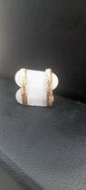 Brinco em Ouro18k, Trabalhada "Premium Brinco em Ouro18k, Trabalhada "Premium