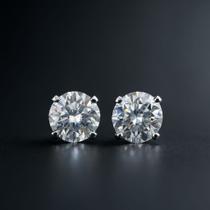 Brinco em prata 925 legitima e Zirconia fixa disponivel em tres tamanhos Brinco em prata 925 legitima e Zirconia fixa disponivel em tres tamanhos