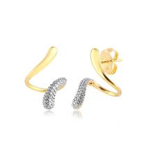 Brinco Estilizado Cobra Com Zircônias Folheado A Ouro Brinco Estilizado Cobra Com Zircônias Folheado A Ouro