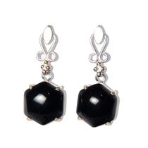 Brinco Estrela Davi Pedra Obsidiana Negra na Garra Prata 950 Brinco Estrela Davi Pedra Obsidiana Negra na Garra Prata 950