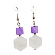 Brinco Feminino Branco Lilás Brinco delicado Branco Brinco Feminino Branco Lilás Brinco delicado Branco