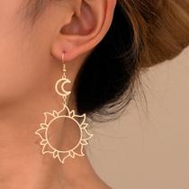 Brinco Feminino Festa Longo Sol Lua Corrente Delicado Festa