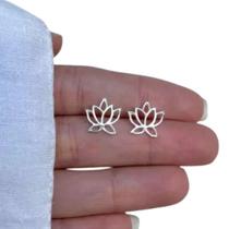 Brinco Feminino Flor de Lotus Vazado Prata 925 de Lei