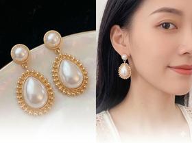 Brinco Feminino Pérola Gota Vintage Luxo Acessório Elegante Pino de prata