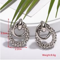 Brinco Feminino Trio de Argolas Luxo Banhado Ouro Prata Elegante cor:prata Brinco Feminino Trio de Argolas Luxo Banhado Ouro Prata Elegante cor:prata