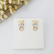 Brinco Fixo Banhado A Ouro E Ródio Com 3 Corações Bijou Art