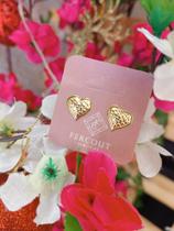 Brinco Fixo Coração Trabalhado