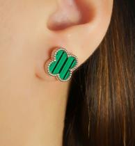 Brinco Flor 4 Pétalas Verde Aço Inox