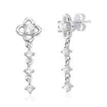 Brinco Flor Com Corrente De Zircônias Em Prata 925 Brinco Flor Com Corrente De Zircônias Em Prata 925