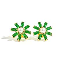 Brinco Flor Pérola Zircônias Verde Banhado a Ouro Brinco Flor Pérola Zircônias Verde Banhado a Ouro