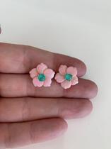 Brinco Flor Rosa 15mm