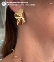 Brinco Folha Modulado Grande Folheado Em Ouro 18K