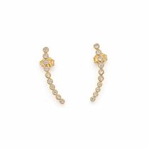 Brinco Folheado 18K Ear Cuff Com Zircônias Pequenas Brinco Folheado 18K Ear Cuff Com Zircônias Pequenas