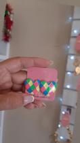 Brinco folheado com esmaltado colorido