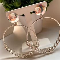 Brinco Grande Design Estiloso Semijoia Feminina Simonatto Brinco Grande Design Estiloso Semijoia Feminina Simonatto