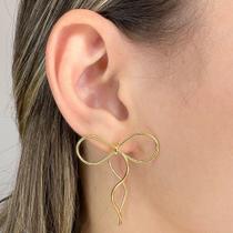 Brinco Laço Liso Banhado em Ouro 18k Brinco Laço Liso Banhado em Ouro 18k