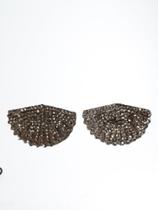 Brinco Leque, Fotocorrosão, levíssimo, pedraria Primeira linha, Banho Semijóia 3mm