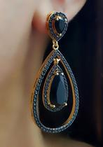 Brinco Luxury Gotas Zircônia Negra Banhado a Ouro Brinco Luxury Gotas Zircônia Negra Banhado a Ouro