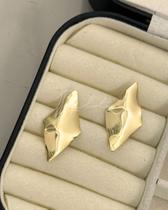 Brinco martina gold banhado a ouro 18k