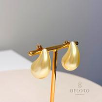 Brinco maxi gota pérola - banhado em ouro 18k
