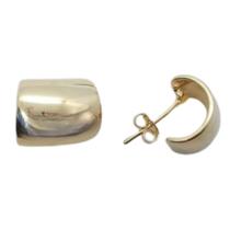 Brinco Meia Argola Larga Lisa Banhado a Ouro Brinco Meia Argola Larga Lisa Banhado a Ouro