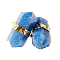 Brinco Micro Bi Ponta Envolto Pedra Quartzo Azul Dourado