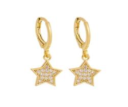 Brinco Mini Argola Estrela Cravejada Banhado em Ouro 18K Brinco Mini Argola Estrela Cravejada Banhado em Ouro 18K