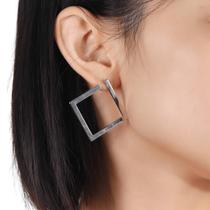 Brinco Minimalista Feminino Dourado Prateado Argola Quradrad