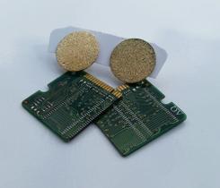 Brinco modelo Iris Tech Girls Bijouxtech