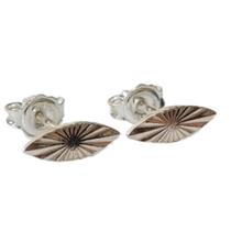 Brinco navete diamantado formato olho prata 925