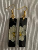 Brinco pendente de flores G Brinco pendente de flores G