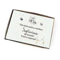 Brinco ponto de luz aço + Caixa presente com frase Signo Sagitário Brinco ponto de luz aço + Caixa presente com frase Signo Sagitário