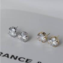 Brinco Ponto de Luz GG - Ouro 18K