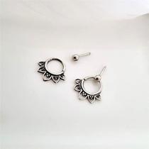 Brinco prata 925 2x1 argolinha meia flor Brinco prata 925 2x1 argolinha meia flor