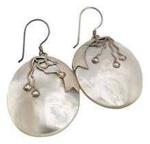 Brinco Prata 925 Feminino Com Madrepérola Natural Champanhe Creme Brinco Prata 925 Feminino Com Madrepérola Natural Champanhe Creme