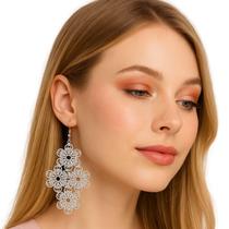 Brinco Prateado Floral Grande Festa Casamento Aniversário