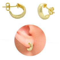 Brinco PRI Style De Argola Folheado A Ouro 18K Antialérgico Abaulado Com Acabamento Craquelado