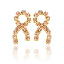 Brinco PRI Style Outubro Rosa Folheado A Ouro 18K Antialérgico Feito De Strass