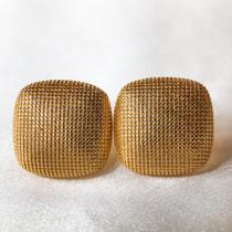 Brinco quadrado falsa pedra