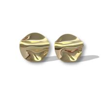 Brinco Redondo Ondulado Dourado Estilo Orgânico Martelado