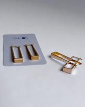 Brinco Retangular Banhado a Ouro 18k Flora Brinco Retangular Banhado a Ouro 18k Flora