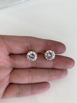 Brinco solitario ponto de luz G