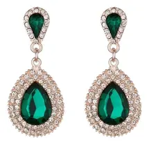 Brinco Strass Dourado Com Verde Madrinha Festa Luxo B19 Brinco Strass Dourado Com Verde Madrinha Festa Luxo B19